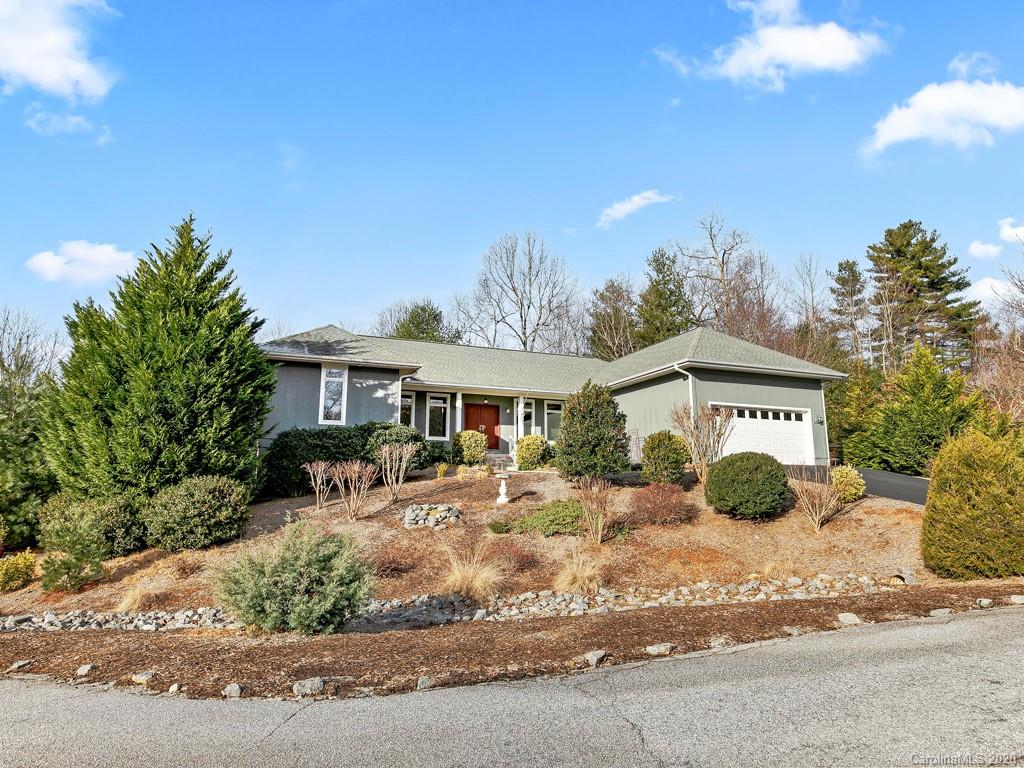 Property image 1 at 78 Dallas Drive, Hendersonville, NC 28739