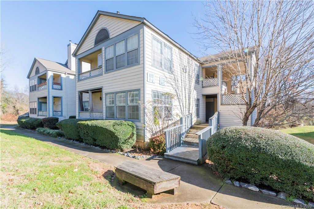 Property image 1 at 8117 Tremaine Court, Charlotte, NC 28227