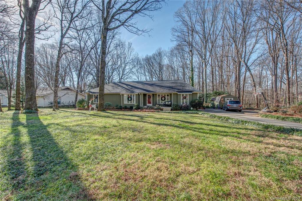 Property image 1 at 2405 Woodleigh Drive, Gastonia, NC 28056