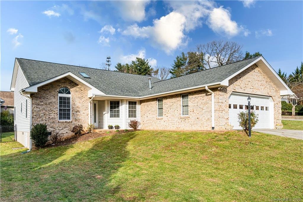 Property image 1 at 1 Gatehouse Court, Asheville, NC 28803