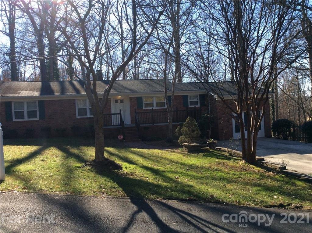 Property image 1 at 8101 Kerrybrook Circle, Charlotte, NC 28214