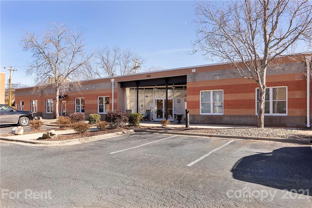 Property image 1 at 442 Main Street, Davidson, NC 28036