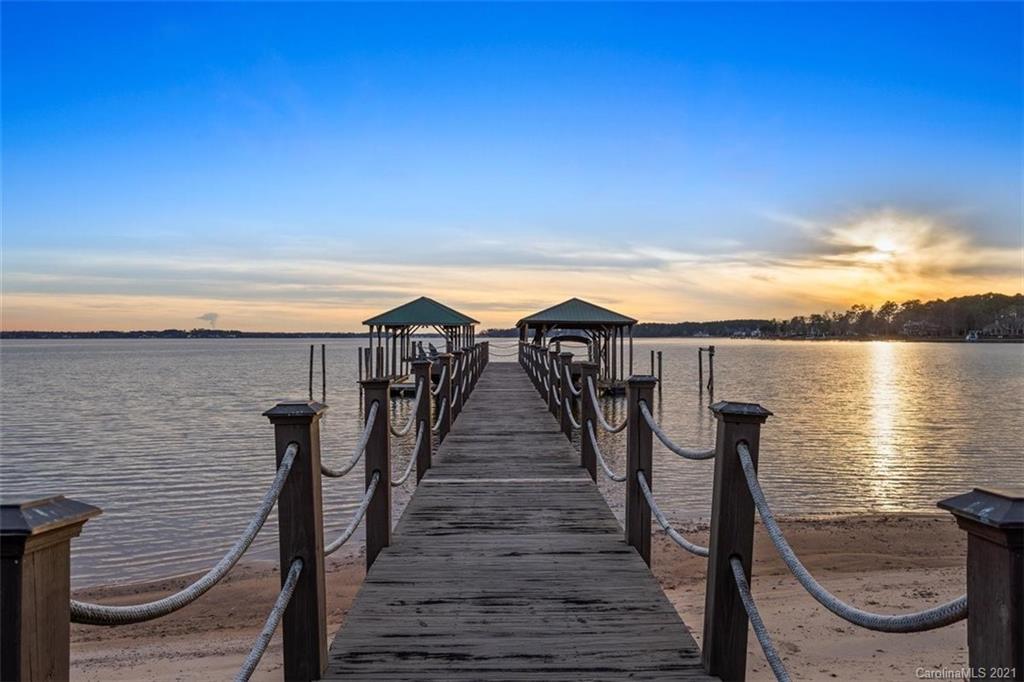 Property image 1 at 708 Isle Of Pines Road, Mooresville, NC 28117