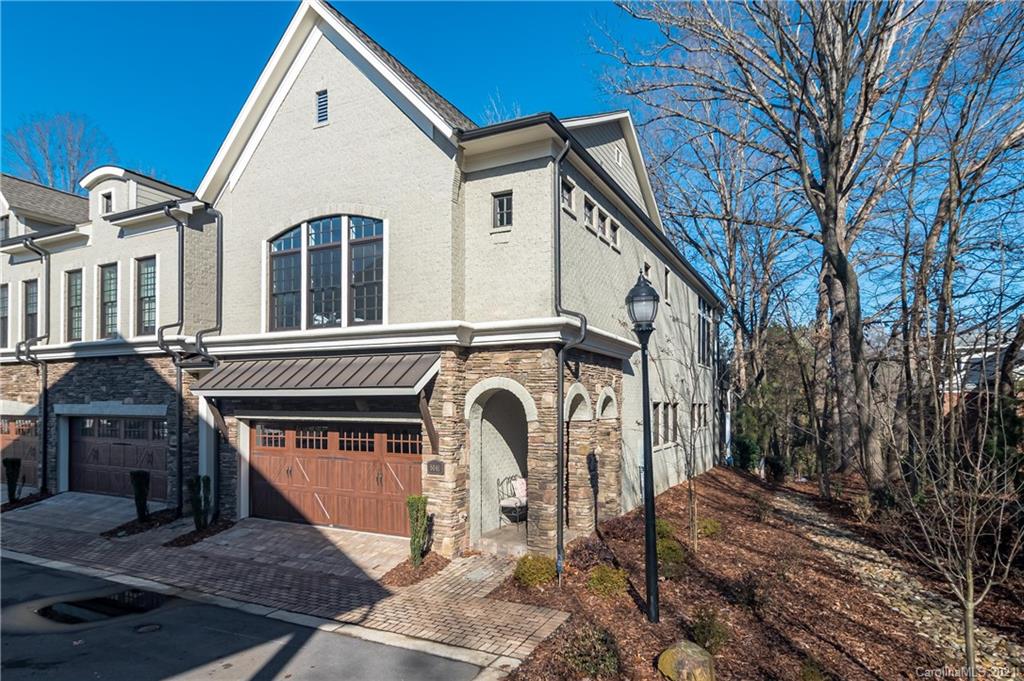 Property image 1 at 5041 Vernet Lane, Charlotte, NC 28210