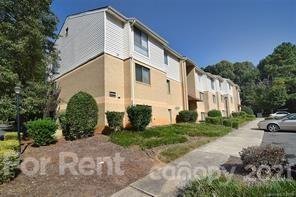 Property image 1 at 4821 Spring Lake Drive, Charlotte, NC 28213