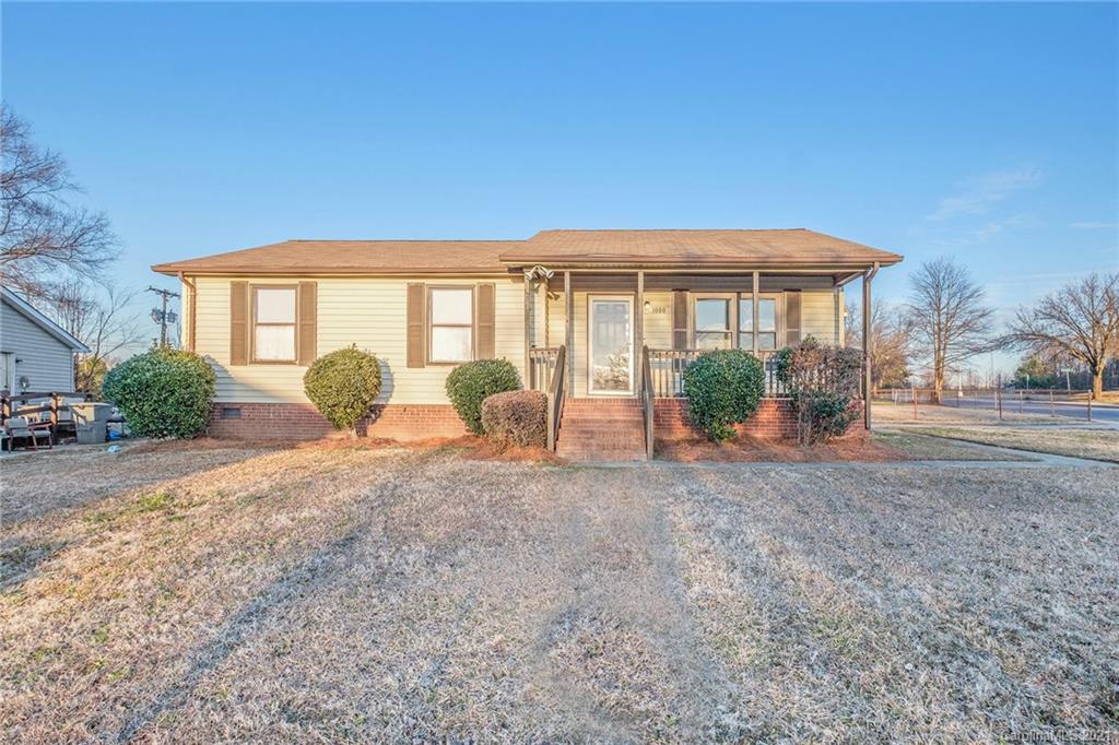 Property image 1 at 1000 Fontana Avenue, Charlotte, NC 28206