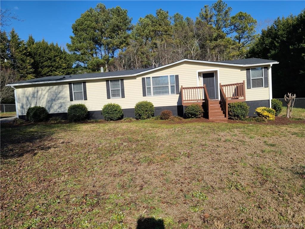 382 Deerchase Circle