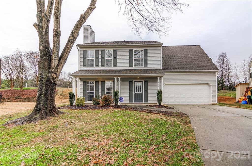 Property at 7008 Long Run Lane, Charlotte, NC 28216