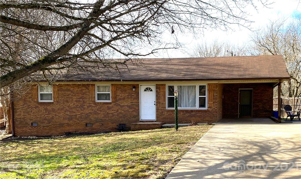 Property image 1 at 3747 Branding Iron Drive, Gastonia, NC 28052