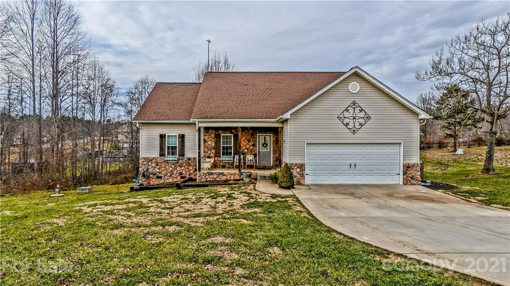 Property image 1 at 132 Logan Ridge Drive, Statesville, NC 28677