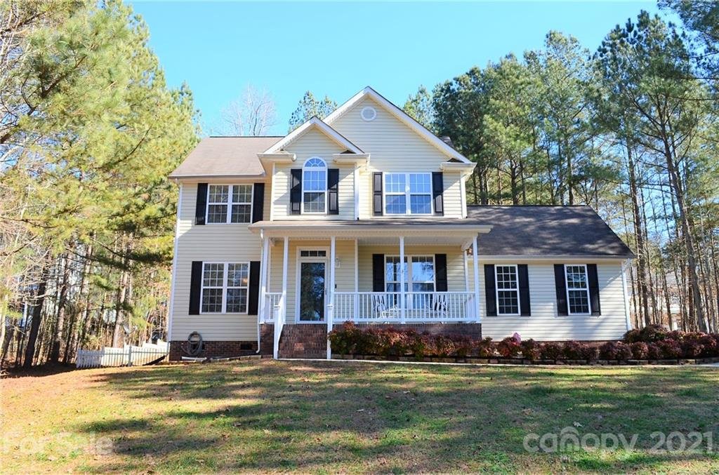 3674 Lake Bluff Drive