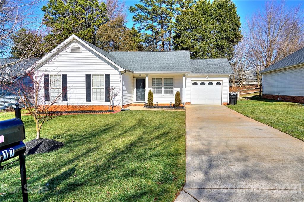 Property image 1 at 1317 Grass Meadows Court, Charlotte, NC 28216