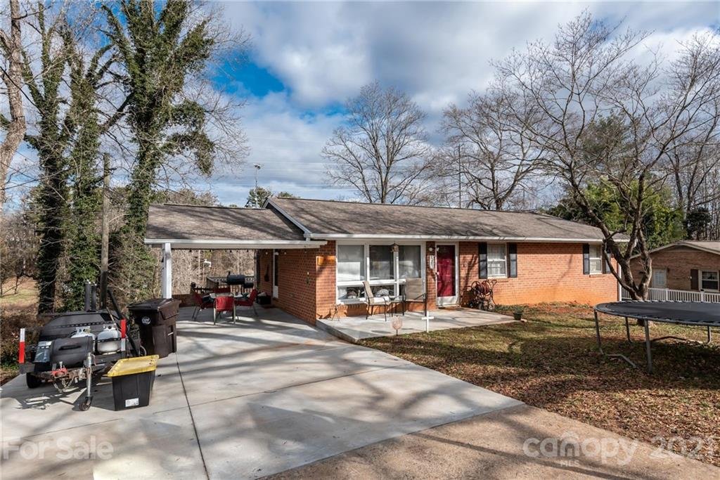 Property image 1 at 3255 Wilson Heights Street, Hildebran, NC 28637