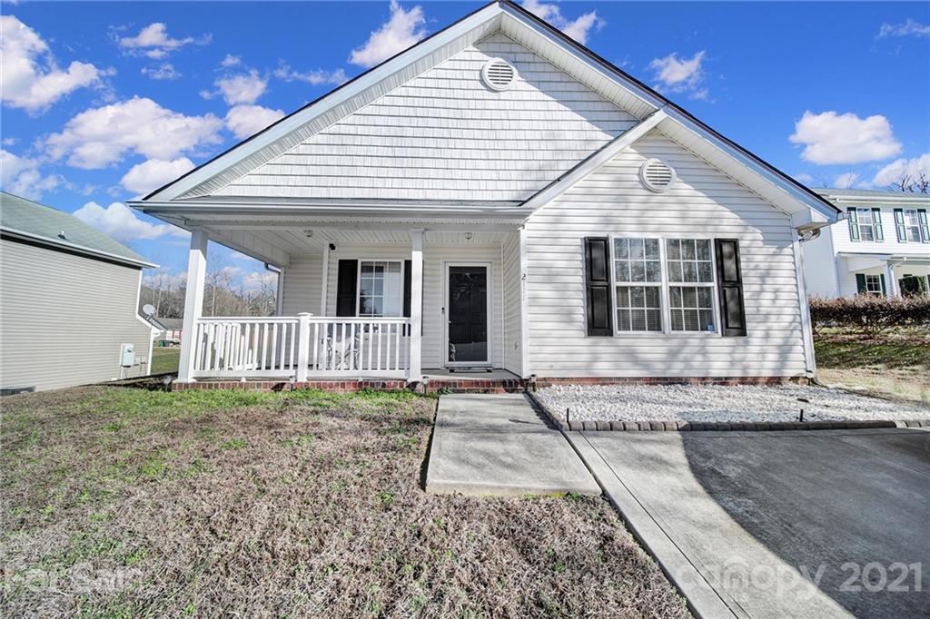 Property image 1 at 2111 Lauren Elizabeth Court, Charlotte, NC 28214