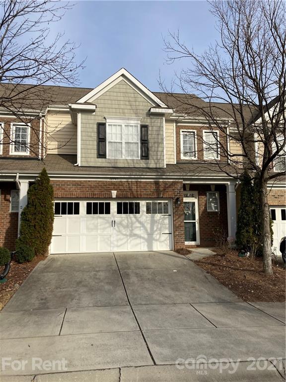 Property image 1 at 10947 Coyote Lane, Charlotte, NC 28277