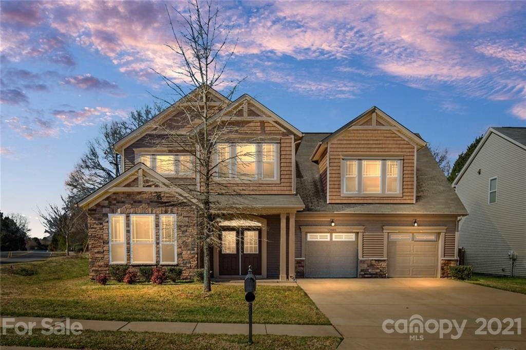 13005 Reunion Street