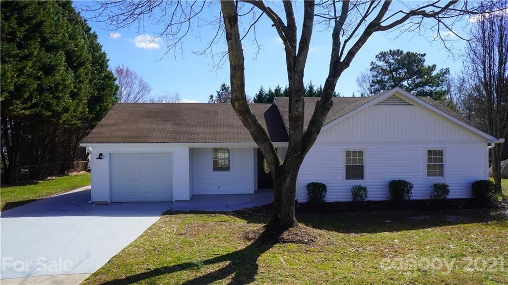 4521 Regal Oaks Road