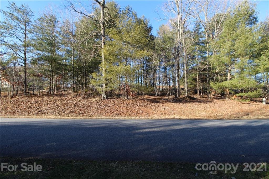 Property image 1 at 2010 Tall Oak Drive, Lenoir, NC 28645