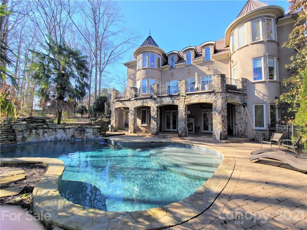 Property image 1 at 421 Gladelynn Way, Waxhaw, NC 28173