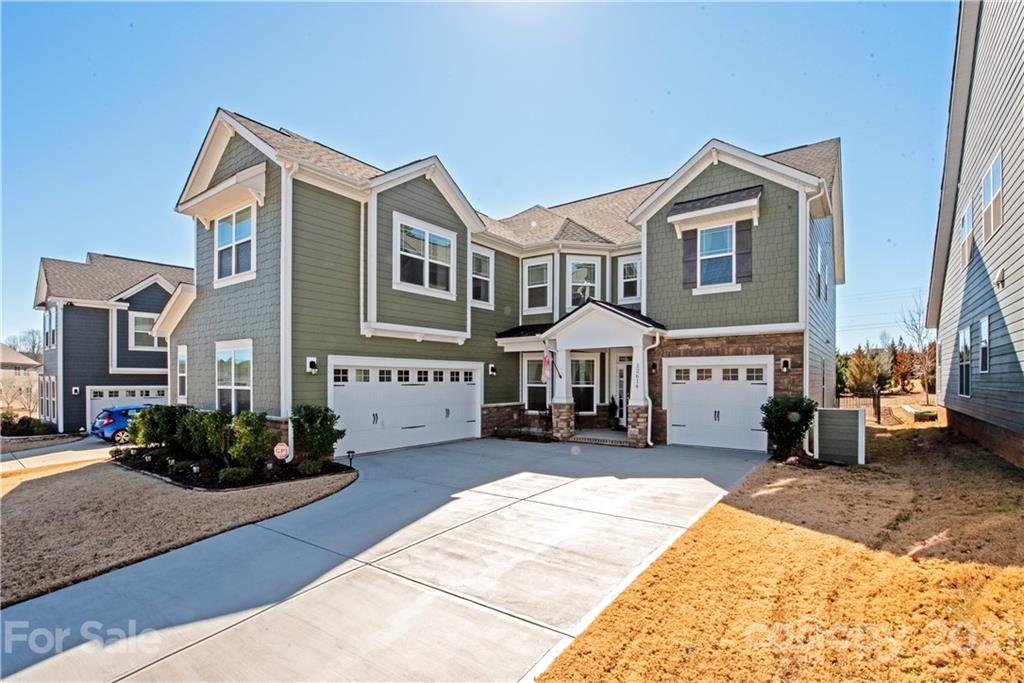 Property image 1 at 12614 Old Westbury Drive, Cornelius, NC 28031