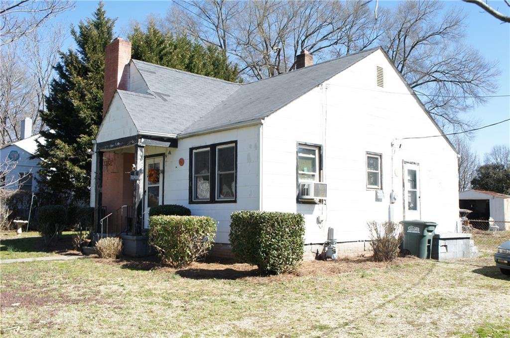 Property image 1 at 1109 Poston Circle, Gastonia, NC 28054