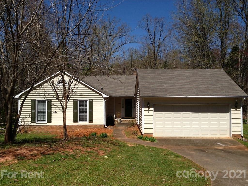 Property image 1 at 7900 Crockett Lane, Charlotte, NC 28270