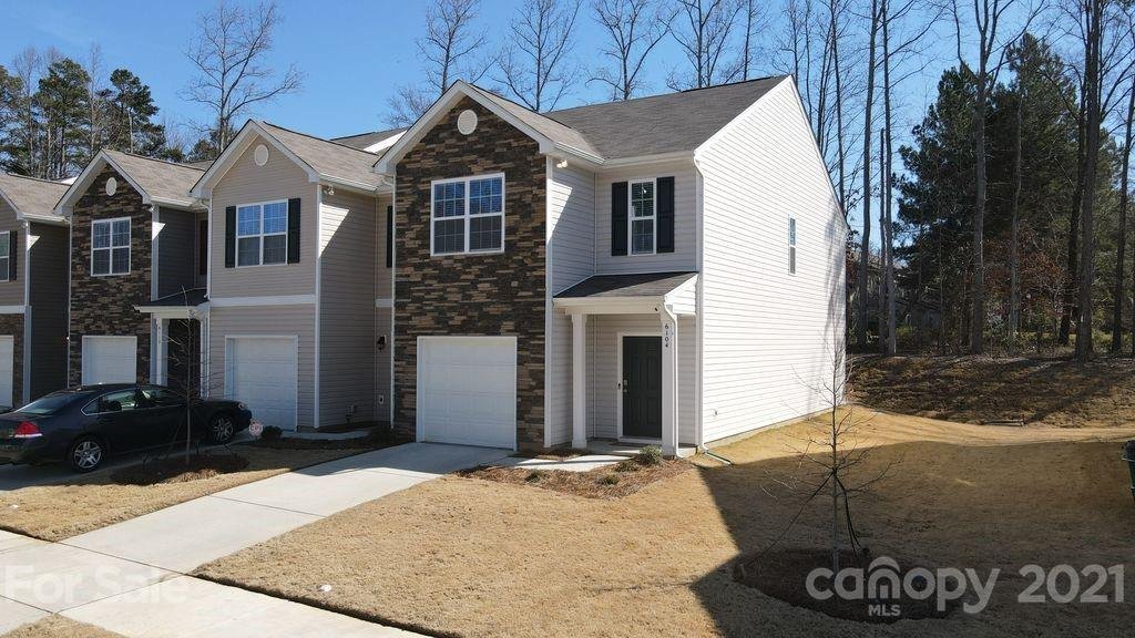 Property image 1 at 6104 Guildford Hill Lane, Charlotte, NC 28215
