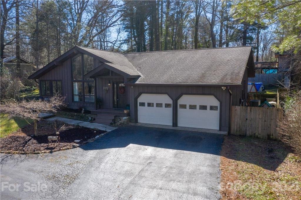 Property image 1 at 3225 Hickory Hill Road, Hendersonville, NC 28792