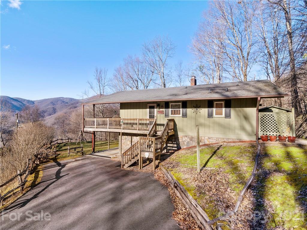 Property image 1 at 251 Wildcat Run, Maggie Valley, NC 28751