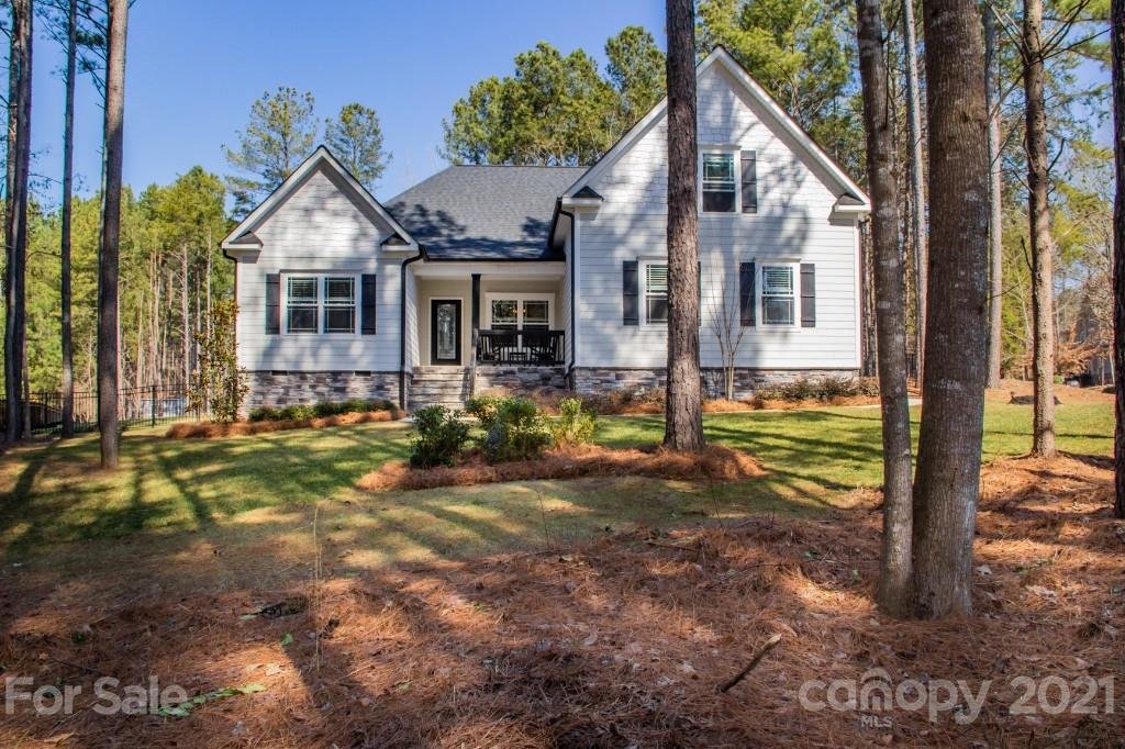 Property image 1 at 334 Mccrary Road, Mooresville, NC 28117