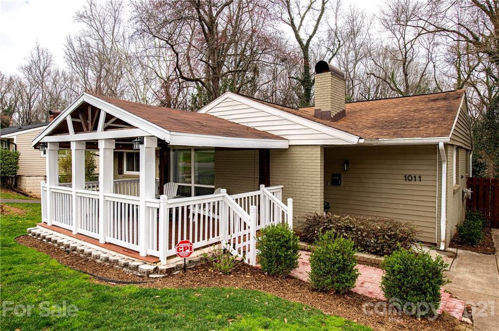 Property image 1 at 1011 Sewickley Drive, Charlotte, NC 28209
