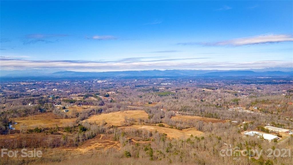 Property image 1 at 3294 Stones Throw Drive, Valdese, NC 28690