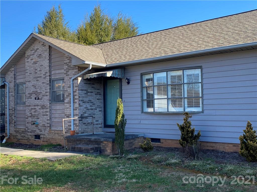 27 Whispering Pine Drive