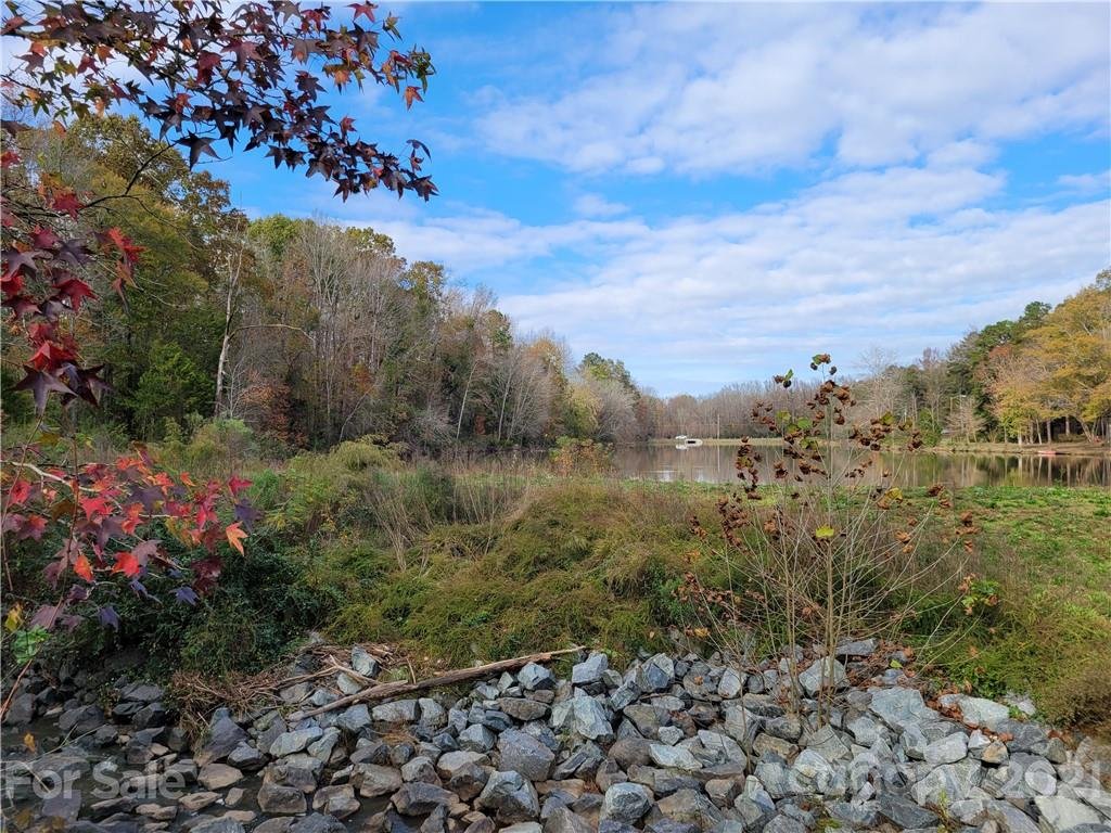 Property image 1 at 1305 Marlwood Circle, Charlotte, NC 28227