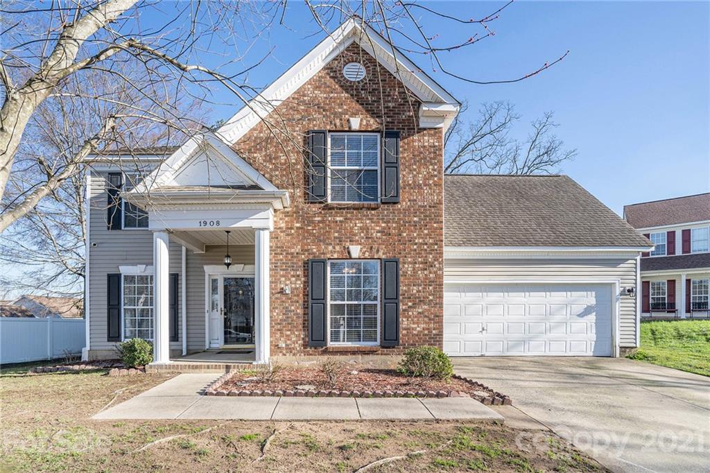Property image 1 at 1908 Safflower Circle, Charlotte, NC 28262
