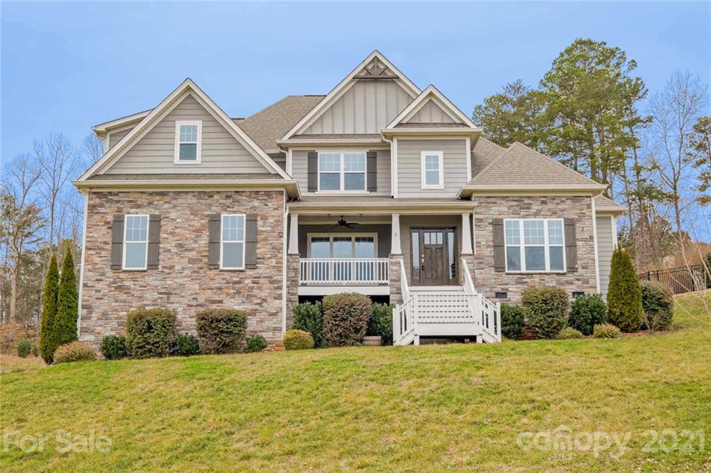 Property image 1 at 105 Orchard Farm Lane, Mooresville, NC 28117