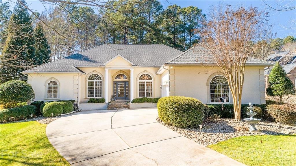 Property image 1 at 2587 Penngate Drive, Sherrills Ford, NC 28673