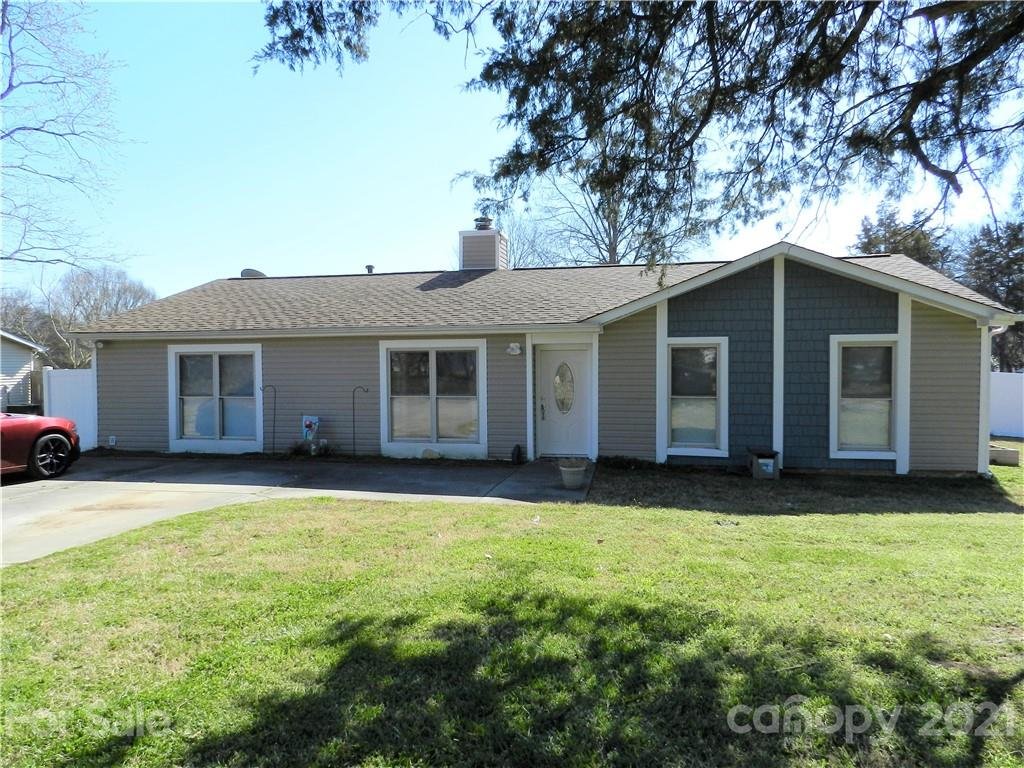 825 Vista Grande Circle