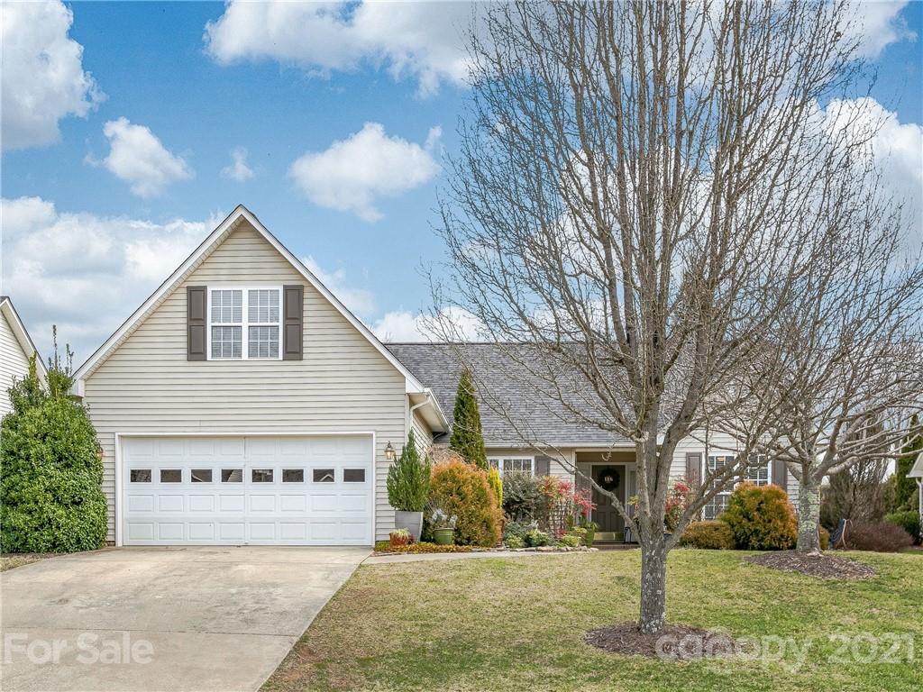 Property image 1 at 316 Pole Barn Drive, Asheville, NC 28806