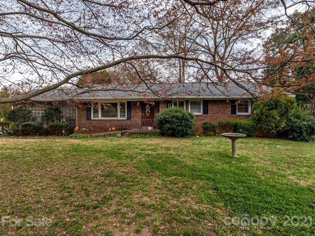 Property image 1 at 100 N Hawthorne Street, Mount Holly, NC 28120