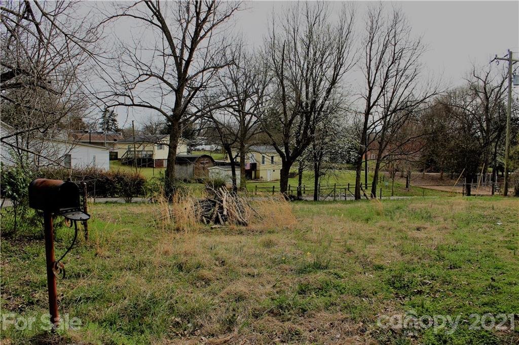 2871 Fair Oaks Drive