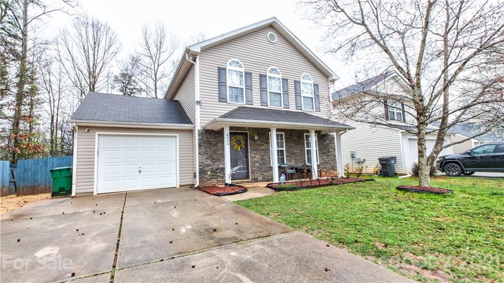 Property image 1 at 6856 Parkers Crossing Drive, Charlotte, NC 28215