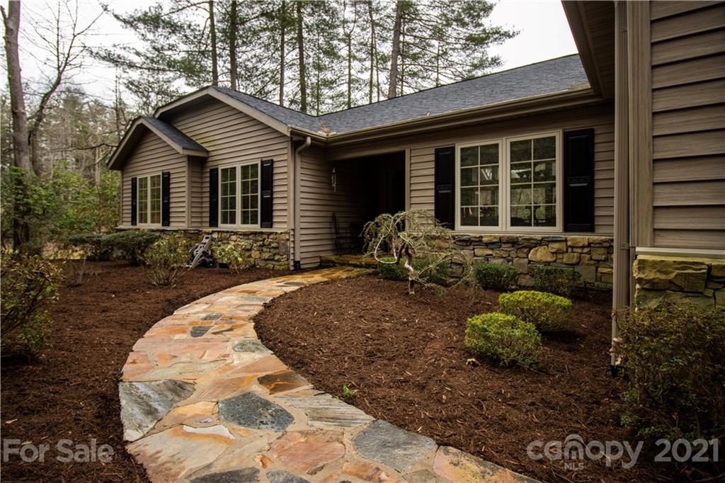 Property image 1 at 35 Tall Pines Road, Hendersonville, NC 28739