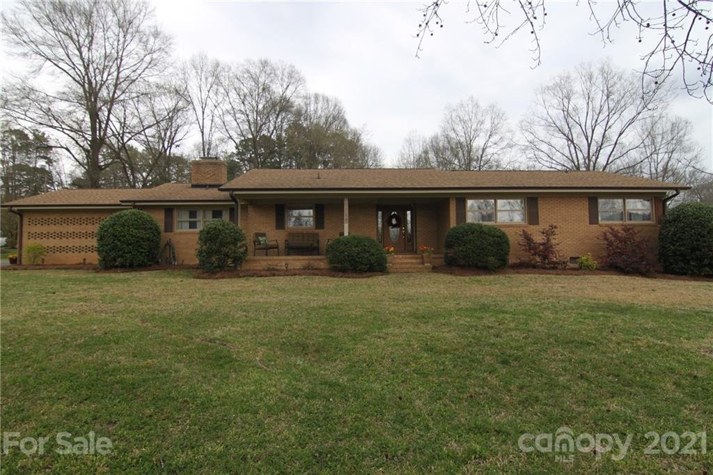 Property image 1 at 3724 Fairlane Drive, Gastonia, NC 28056