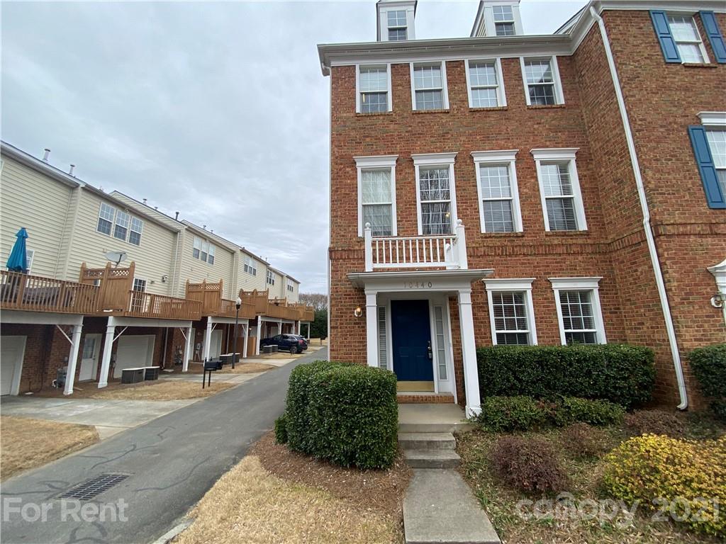 Property image 1 at 10440 Winslet Drive, Charlotte, NC 28277