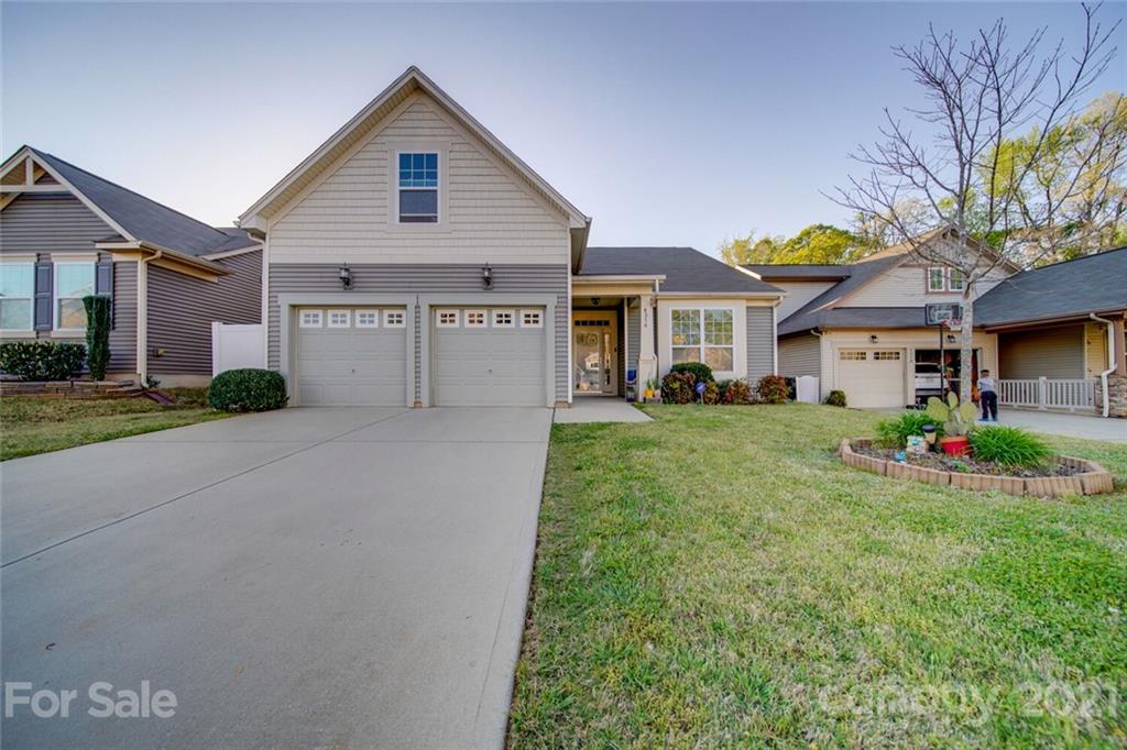 Property image 1 at 4314 Connestee Court, Charlotte, NC 28269