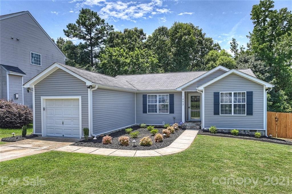 1493 Hollythorne Drive