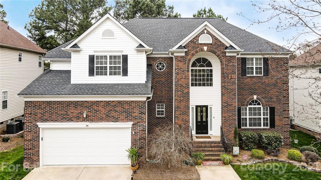 Property image 1 at 10509 Kilchurn Court, Charlotte, NC 28277