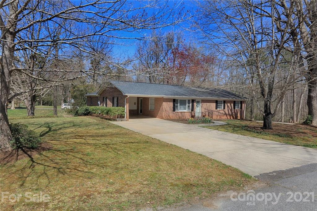 Property image 1 at 3301 Windsor Place, Statesville, NC 28625