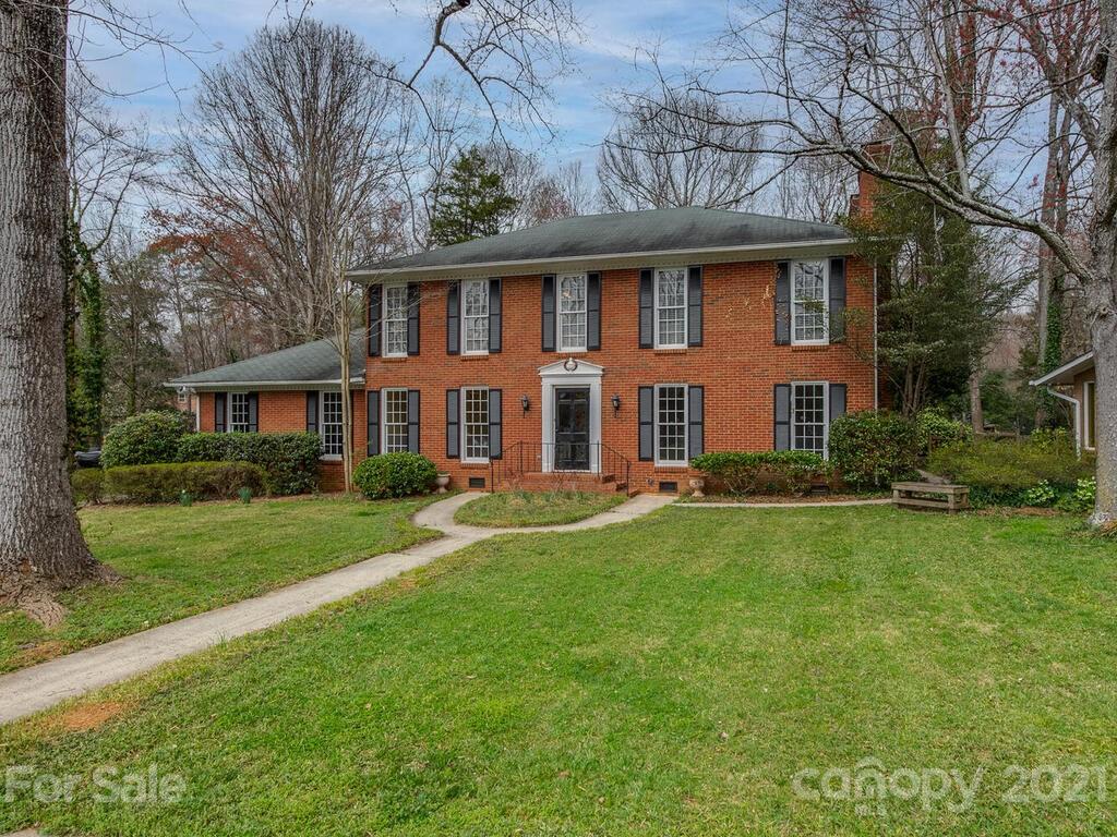 Property image 1 at 622 Robmont Road, Charlotte, NC 28270